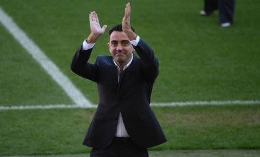 Xavi, Barcelona'nın yeni golcüsünü Katar'dan getiriyor