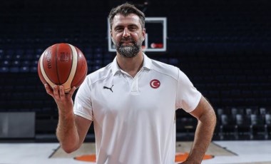 Mehmet Okur, kariyerindeki başarıyı başantrenörlüğe de taşımak istiyor