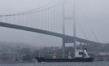 Kıyı Emniyeti İstanbul Boğazı'nın trafiğe açılacağı saati açıkladı