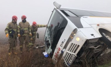 Okul servisi kaza yaptı: 11'i öğrenci 13 yaralı