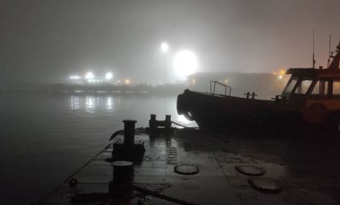 Çanakkale Boğazı sis nedeniyle gemi trafiğine kapatıldı