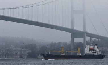 İstanbul Boğazı, transit gemi geçişlerine kapatıldı