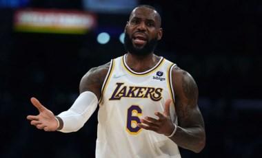 LeBron James'in Covid-19 testi pozitif çıktı