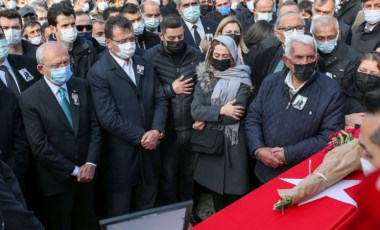 Trafik kazasında hayatını kaybeden İmranlı Belediye Başkanı Murat Açıl son yolculuğuna uğurlandı