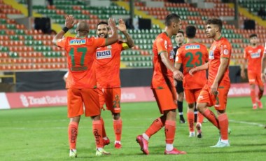 Alanyaspor Osmaniyespor'u 6 golle geçti