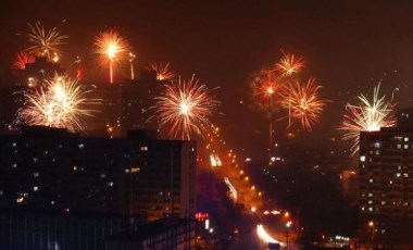 Pekin'de şehir genelinde havai fişekler yasaklanıyor