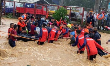 Filipinler'i vuran Rai Tayfunu'nda can kaybı yükseliyor