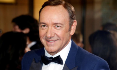 Kevin Spacey cinsel saldırı iddialarından sonra ilk kez filmde oynadı