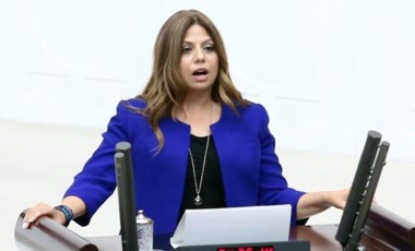 Zeynep Altıok Akatlı'ya 