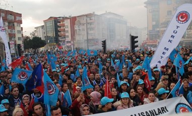 Metal iş kolundaki toplu iş sözleşmesinde uyuşmazlık! İşçiler masayı terk etti