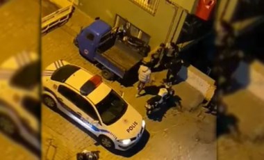 Barış Yarkadaş, polisin genci darbettiği görüntüleri paylaştı