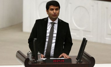 Eski HDP'li vekil Mehmet Ali Aslan gözaltına alındığını duyurdu