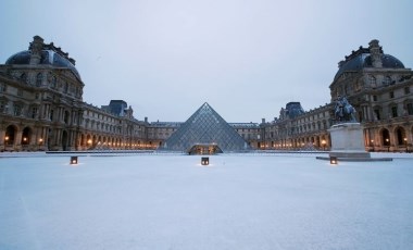 Louvre Müzesi’ndeki eserler selden korunmak için taşınacak