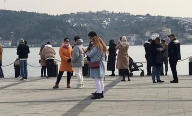 Hafta sonu kısıtlamasında Ortaköy'de dikkat çeken kalabalık