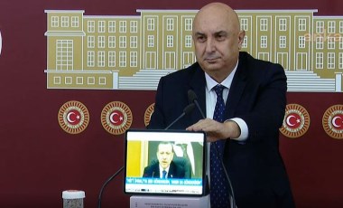 CHP'li Özkoç, TBMM'de Erdoğan'ın 'yayınlayacağım' dediği videolarını izletti