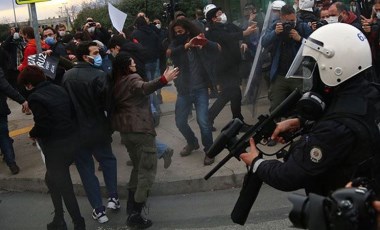 Kadıköy'deki Boğaziçi eylemleri dolayısıyla gözaltına alınan 2 kişi hakkında tutuklama kararı verildi