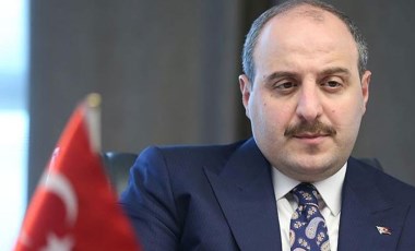 Bakan Varank, 'şüphe' duyan gençlere çağrıda bulundu: Örgütlenin, sizi zehirlemelerine izin vermeyin