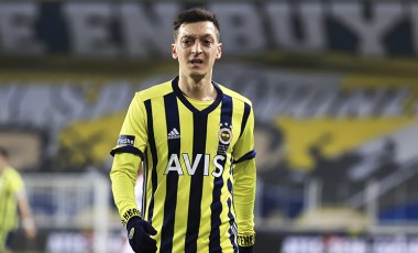 Mesut Özil'den derbi paylaşımı! 