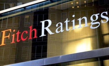 Fitch, Merkez Bankası'ndaki değişikliğin ardından Türkiye'nin riski arttı