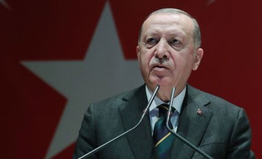 Davutoğlu'ndan Erdoğan'a zor soru