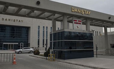 Danıştay, eğitim kurumlarının dernek ve vakıflara devredilmesine 