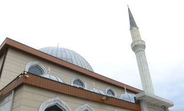 Pendik, Kartal ve Tuzla'da cami hoparlörlerinden yükselen müziğe inceleme