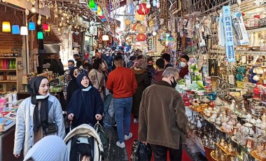 Maliyet artışları ve döviz kurları, ramazan alışverişini de olumsuz etkiliyor: Sokak dolu, cep boş