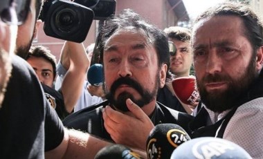 'Kedicik'leri paylaştı: Adnan Oktar'ın cezaevindeki yeni imajı