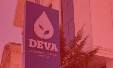 DEVA'da üst üste istifalar