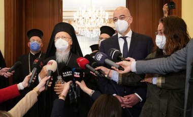 Yunanistan Dışişleri Bakanı Dendias İstanbul'da Fener Rum Patriği Bartholomeos'la görüştü!