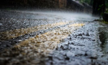 Meteoroloji son hava durumu raporunu açıkladı: Sağanak yağış uyarısı