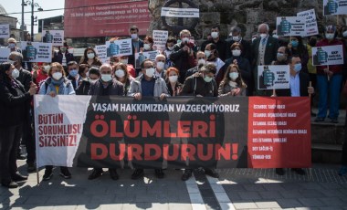 Sağlıkçılar eylemde: ‘Bütün sorumlu sizsiniz’