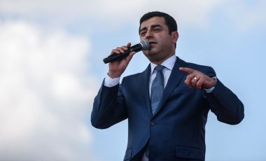 Selahattin Demirtaş'tan 104 emekli amiral hakkında açıklama