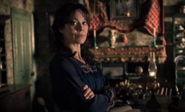 Peaky Blinders dizisindeki rolüyle tanınan Helen McCrory yaşamını yitirdi