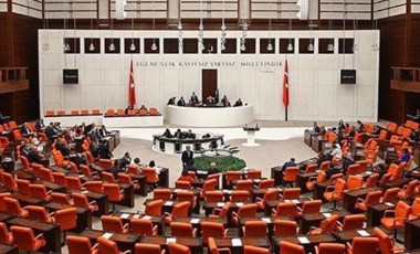 Son dakika... Gri pasaport araştırılsın teklifine AKP ve MHP'den ret!