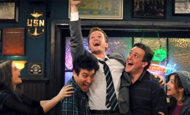 How I Met Your Mother dizisinin devamı geliyor