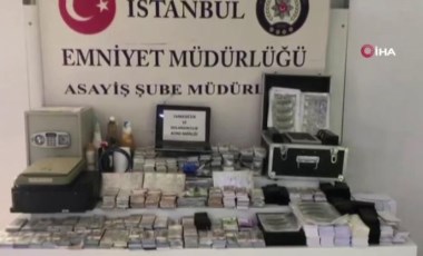 Ağına düşürdükleri sahsı sahte altınla 130 bin dolar dolandırdılar