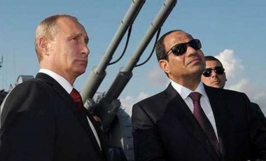 Sisi ve Putin iki ülke arasındaki hava trafiğini 5,5 yıl sonra yeniden başlatma konusunda anlaştı