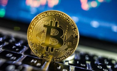 Kripto para piyasaları düşüşte! Bitcoin'in payı yüzde 50'nin altına geriledi