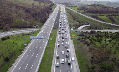 Korona göçü tam gaz, yollar doldu taştı!