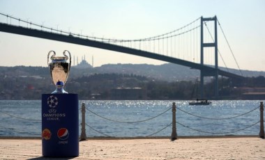 UEFA'dan İstanbul'da oynanacak final için seyirci açıklaması