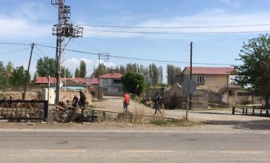 Bomba imha uzmanına, 'Patlatmayın o bizim' diye seslendi