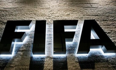 FIFA'dan UEFA ve İngiliz kulüplerinin sosyal medyayı boykot kararına destek