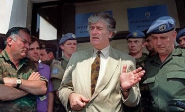 Savaş suçlusu Radovan Karadzic müebbet hapis cezasının geri kalan bölümünü İngiltere'de çekecek