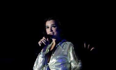 İngiliz şarkıcı Dua Lipa'dan Filistinlilere destek paylaşımı