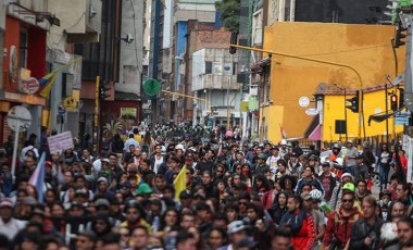 Kolombiya'da hükümet karşıtı protestolar yeniden başladı