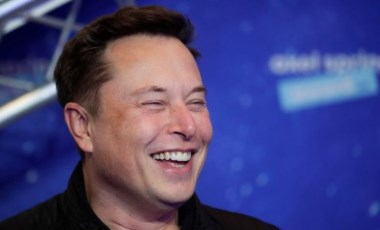 Elon Musk, Tesla araç alımlarında artık kullanılmayacağını söyledi, bitcoin yüzde 10 düştü