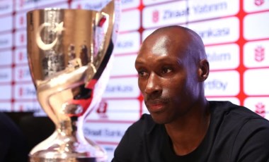 Beşiktaş'ın kaptanı Atiba Hutchinson: 