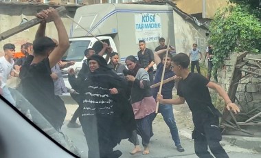 Beyoğlu’nda kız kaçırma kavgası meydan muharebesine dönüştü: O anlar kamerada