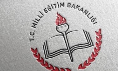 Milli Eğitim Bakanı Selçuk: Bugün 40 yaş üzeri tüm öğretmenlerimiz ve okul çalışanlarımızın aşı randevuları açıldı